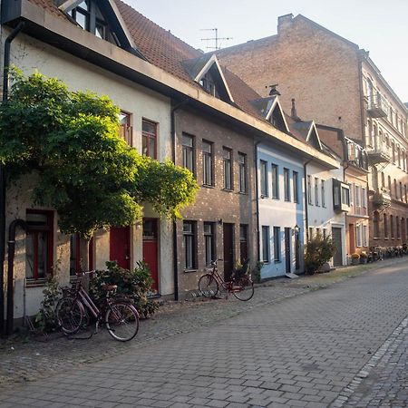 Townhouse Mitt I Centrala Malmoe Buitenkant foto